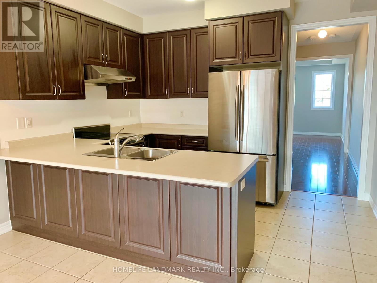 9331 Kennedy Road, Markham, Ontario  L6C 1N7 - Photo 5 - N12187130