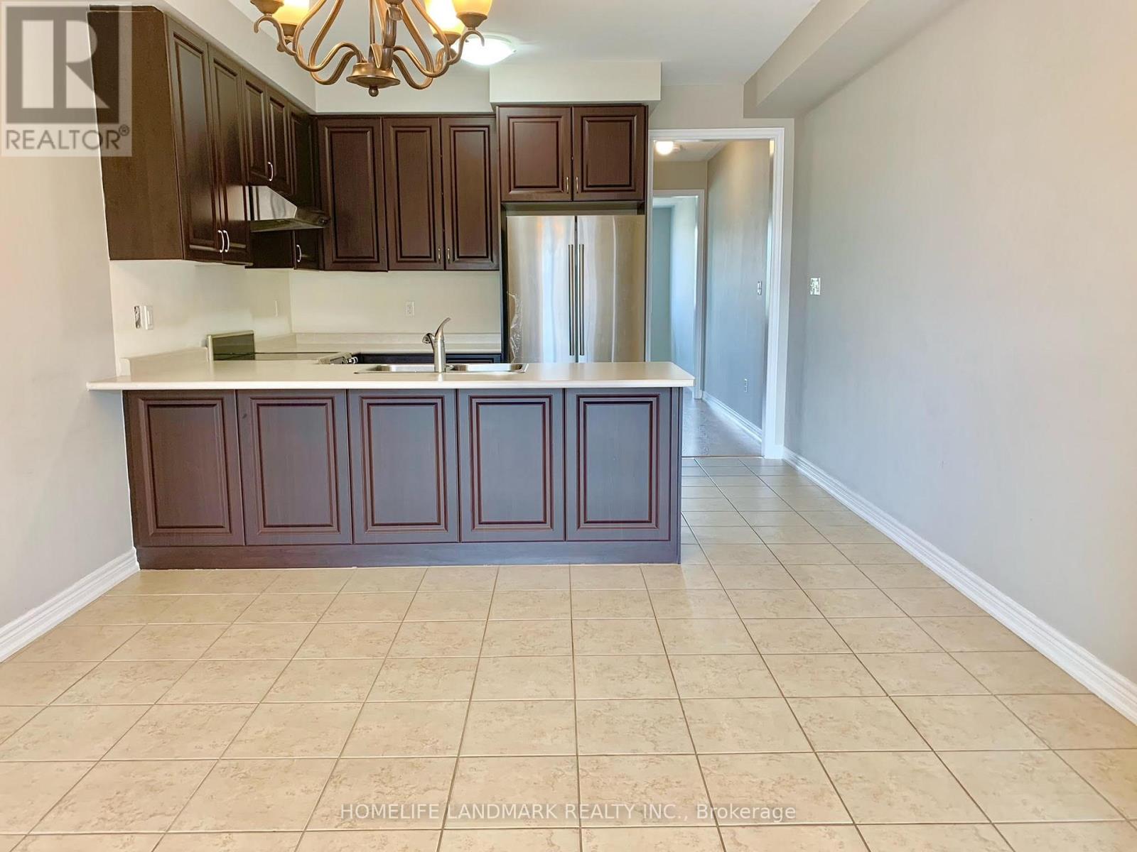 9331 Kennedy Road, Markham, Ontario  L6C 1N7 - Photo 6 - N12187130
