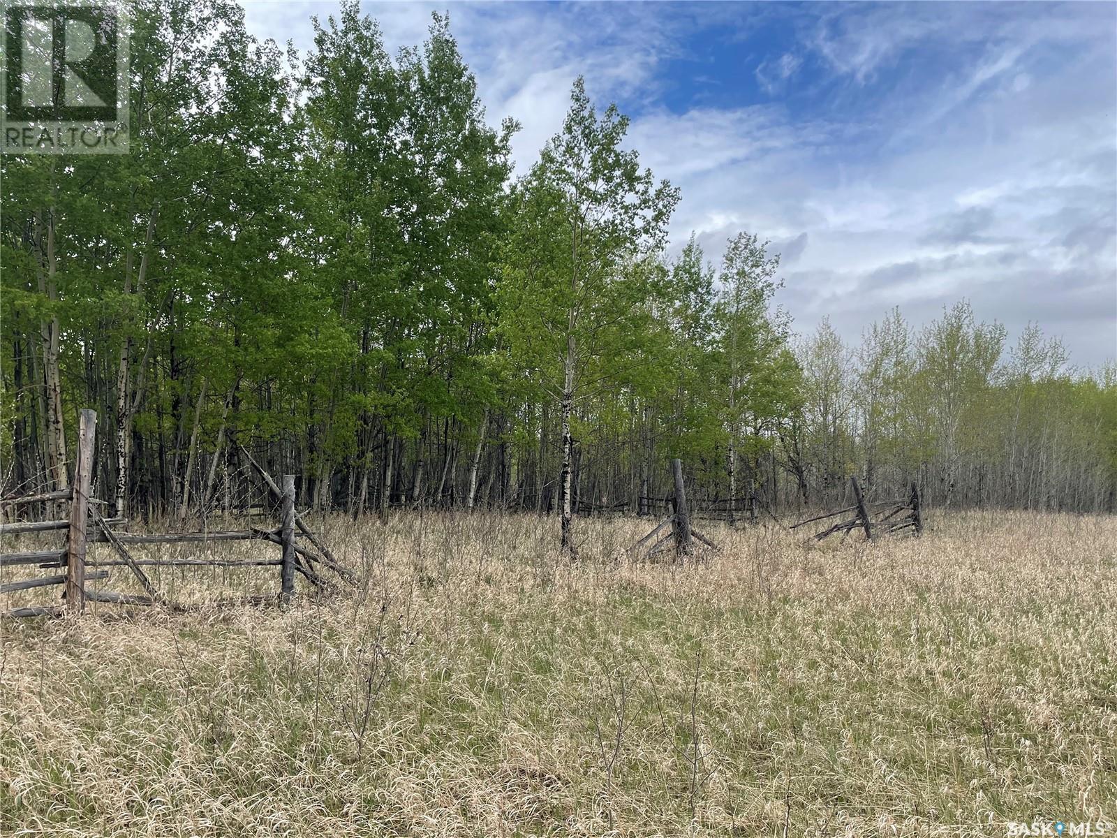 5.5km South of Dorintosh Lot 3, meadow lake rm no.588, Saskatchewan