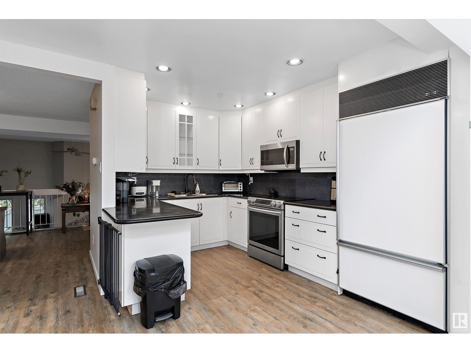 3016 108 St Nw, Edmonton, Alberta  T6J 3S6 - Photo 21 - E4439753