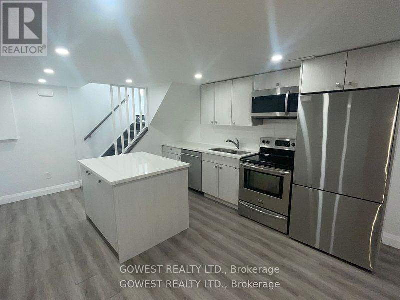 Lower Level - 135 West 27 Street, Hamilton, Ontario  L9T 5A2 - Photo 5 - X12187135