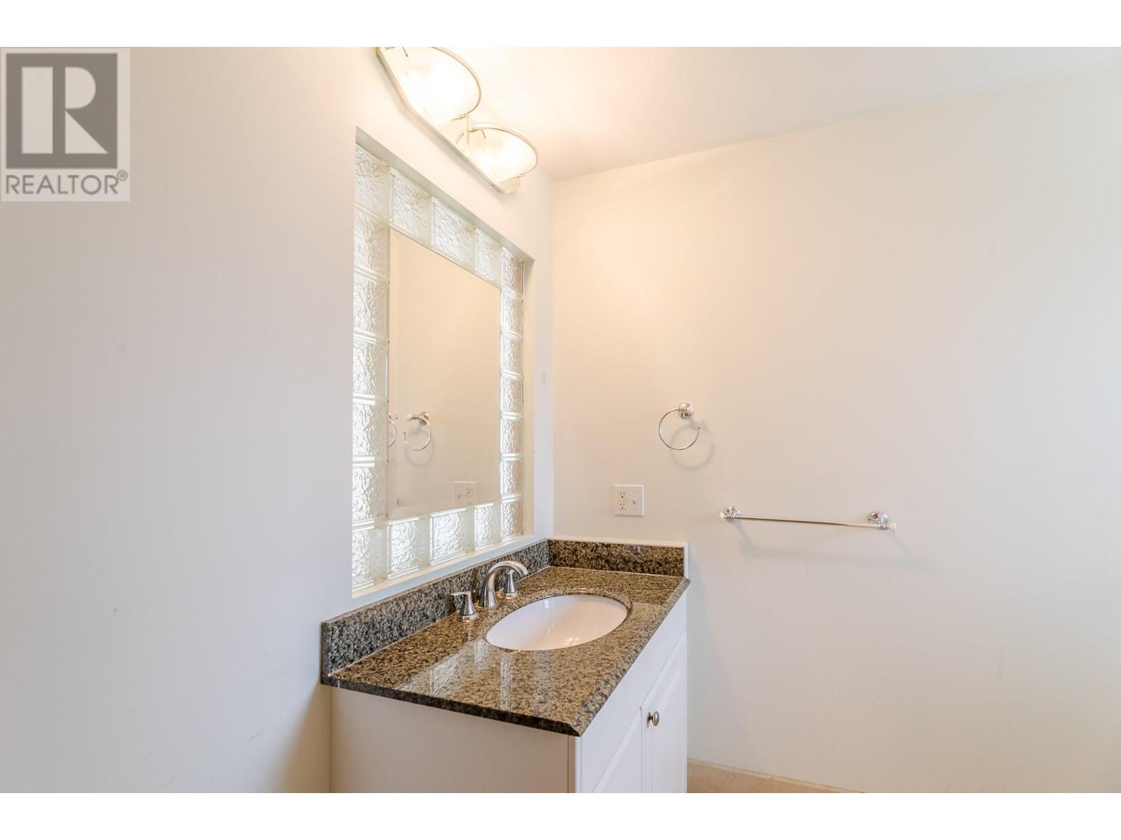 6471 Vernon Avenue, Peachland, British Columbia  V0H 1X8 - Photo 56 - 10342209