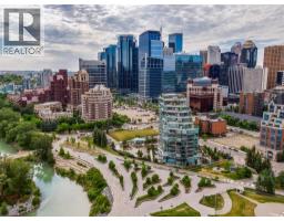 811, 738 1 Avenue SW Eau Claire