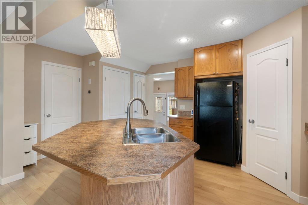 43 Eversyde Circle Sw, Calgary, Alberta  T2Y 4T3 - Photo 13 - A2219239