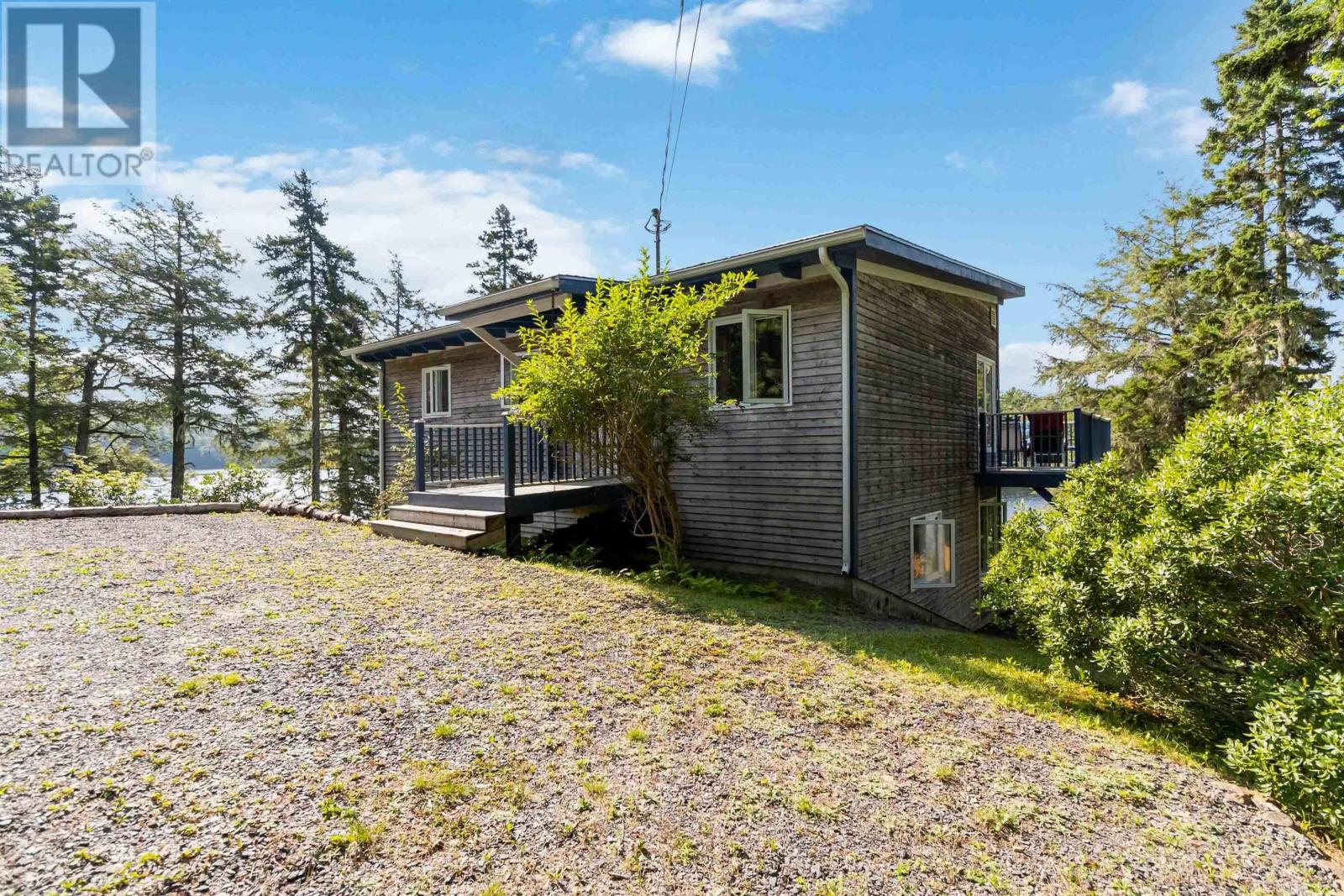 246 Beaver Dam Trail, Labelle, Nova Scotia  B0T 1E0 - Photo 3 - 202502103