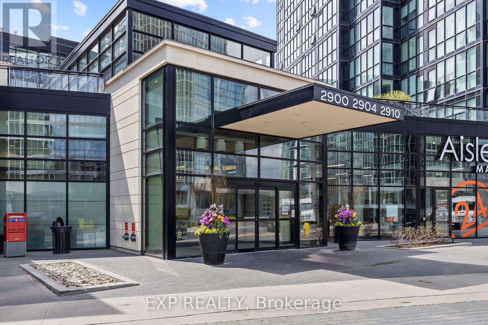 1908 - 2910 Hwy 7 Road, Vaughan, Ontario  L4K 0H8 - Photo 4 - N12187152