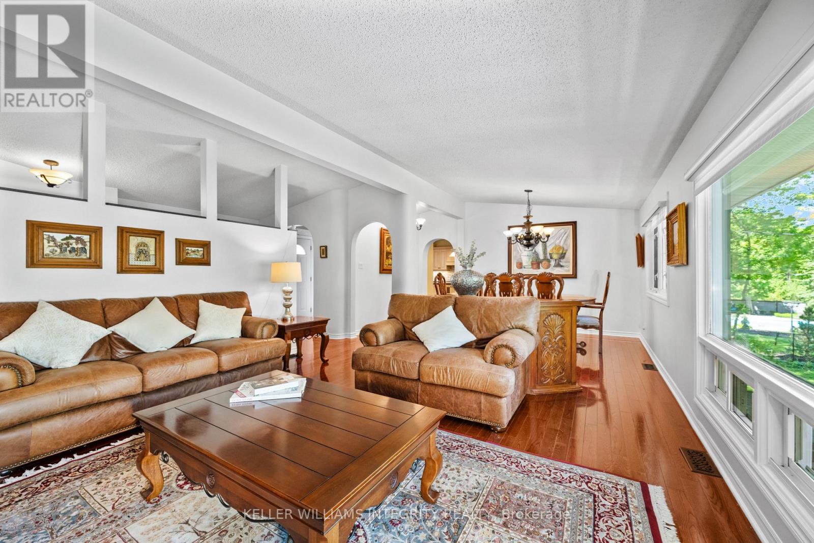 3 Briarcliffe Drive, Ottawa, Ontario  K1J 6E3 - Photo 13 - X12033061