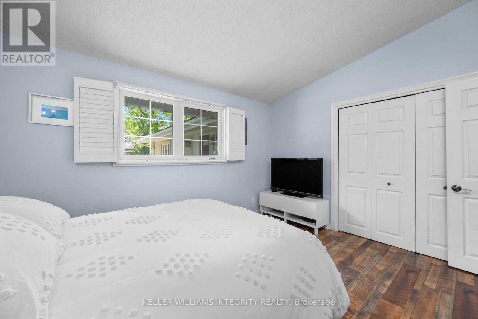 3 Briarcliffe Drive, Ottawa, Ontario  K1J 6E3 - Photo 30 - X12033061