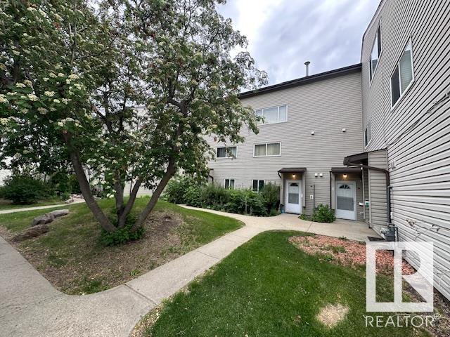 Property at 4C MEADOWLARK VG NW NW image 1