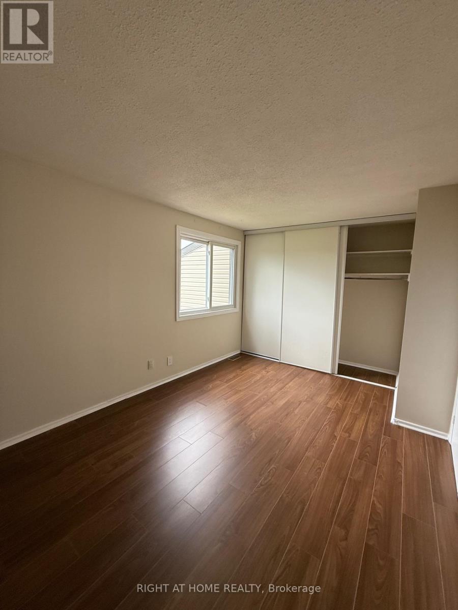 1295 Bethamy Lane, Ottawa, Ontario  K1J 8P3 - Photo 7 - X12187161