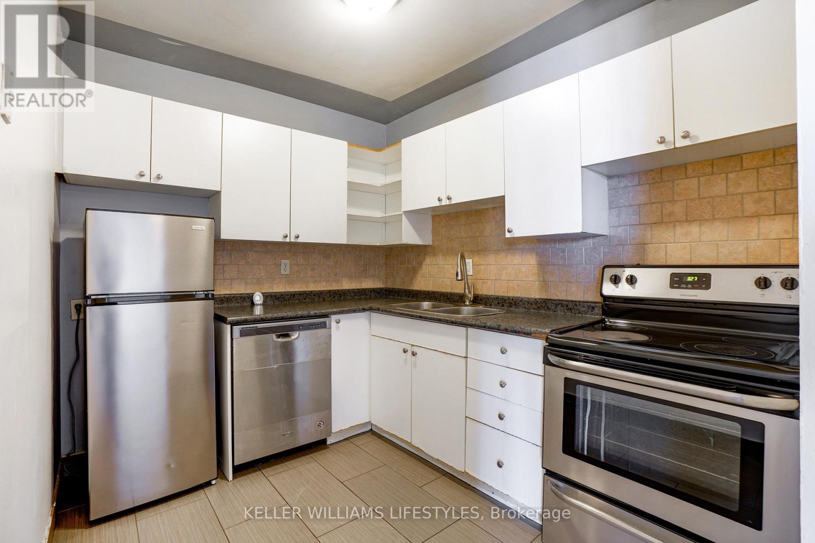 303 - 1586 Ernest Avenue, London South (South X), Ontario  N6E 1Y1 - Photo 11 - X12187169