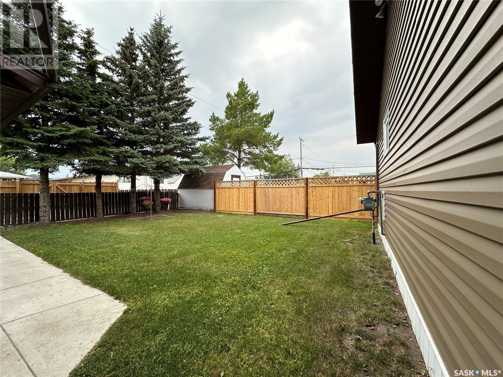 631 13th Street, Humboldt, Saskatchewan  S0K 2A0 - Photo 48 - SK999528