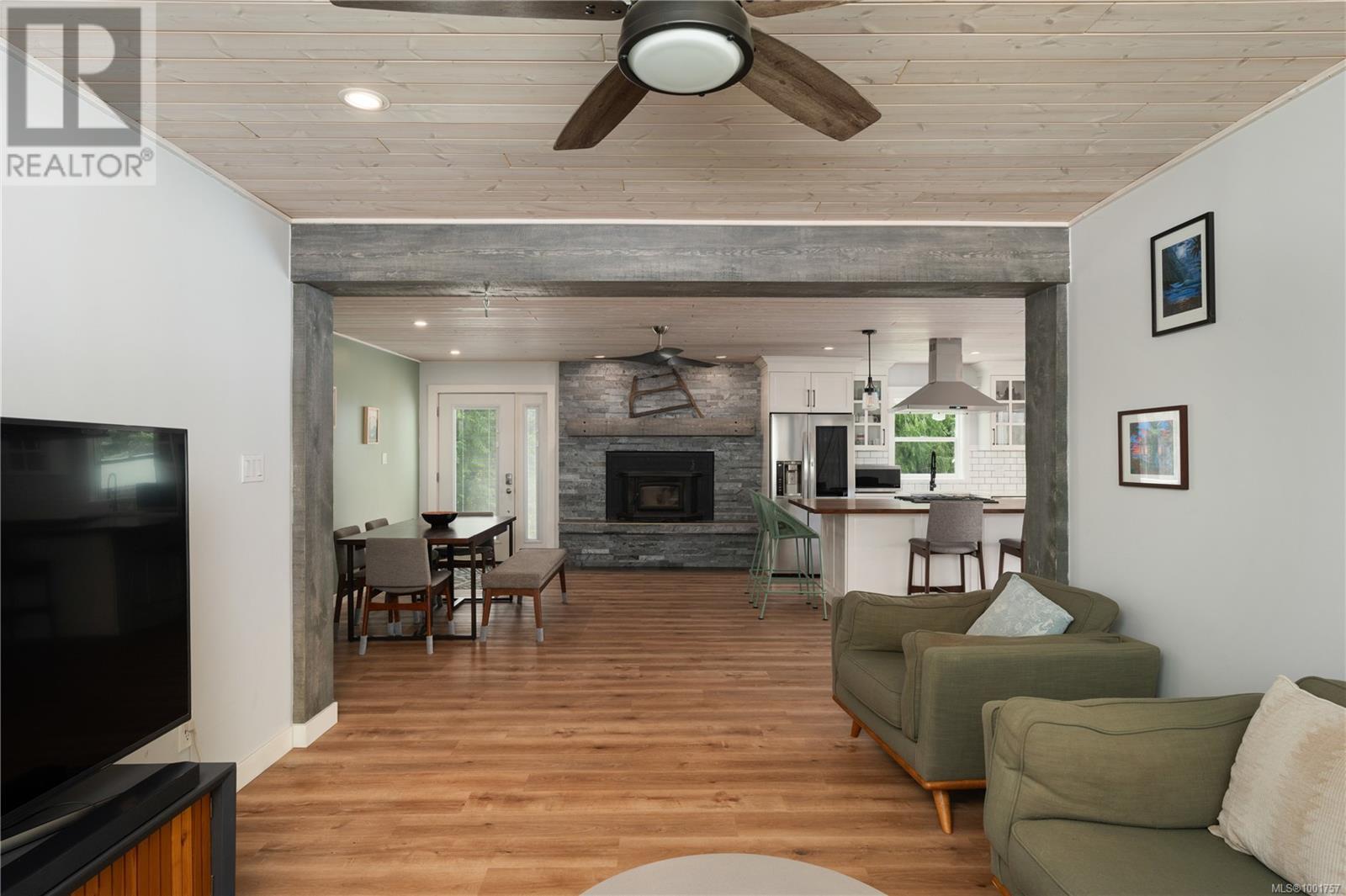 Property at 1885 Verlon Rd image 4