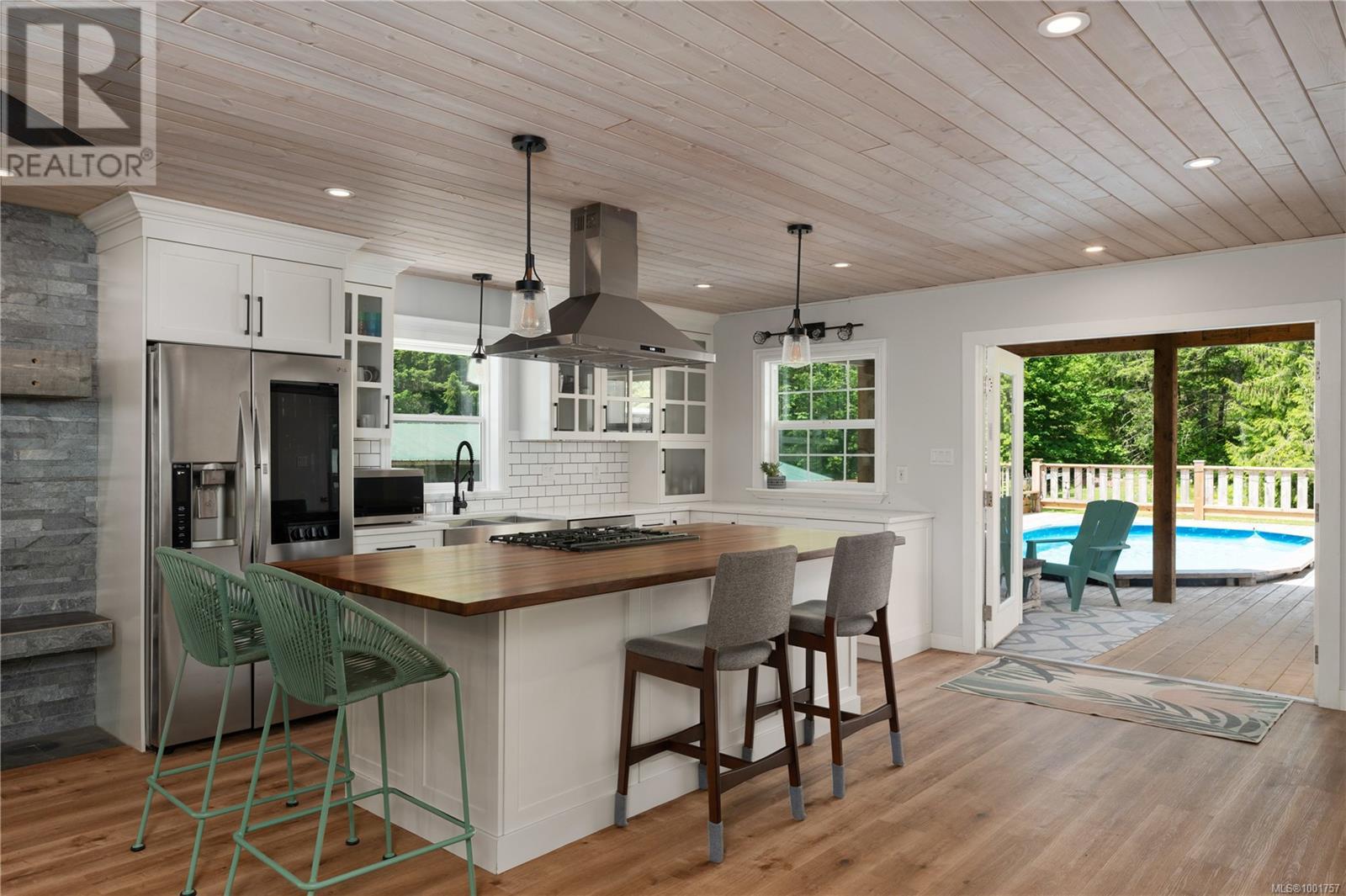 Property at 1885 Verlon Rd image 1