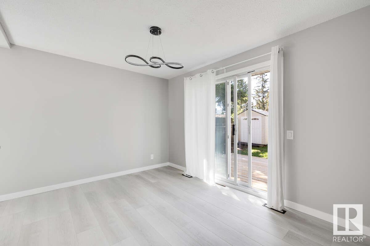 Property at 5 WELLINGTON CR image 5
