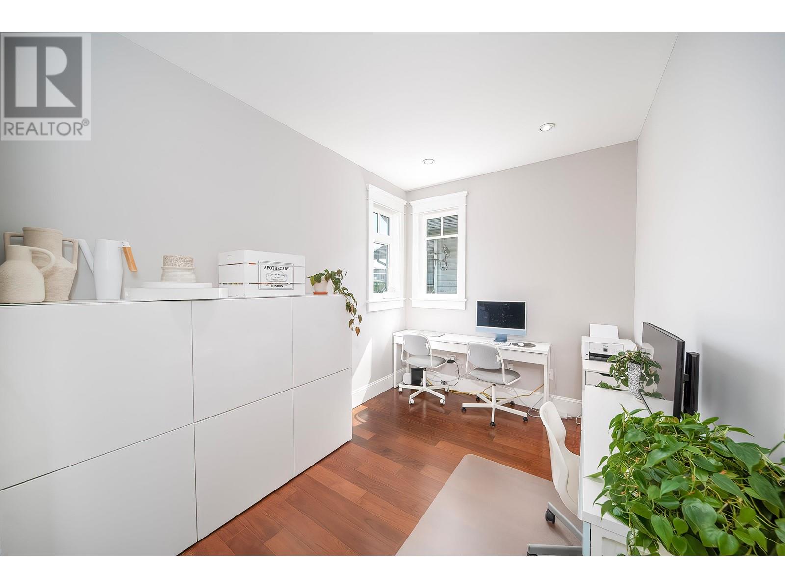 18 Hythe Avenue, Burnaby, British Columbia  V5B 3H7 - Photo 16 - R3009411