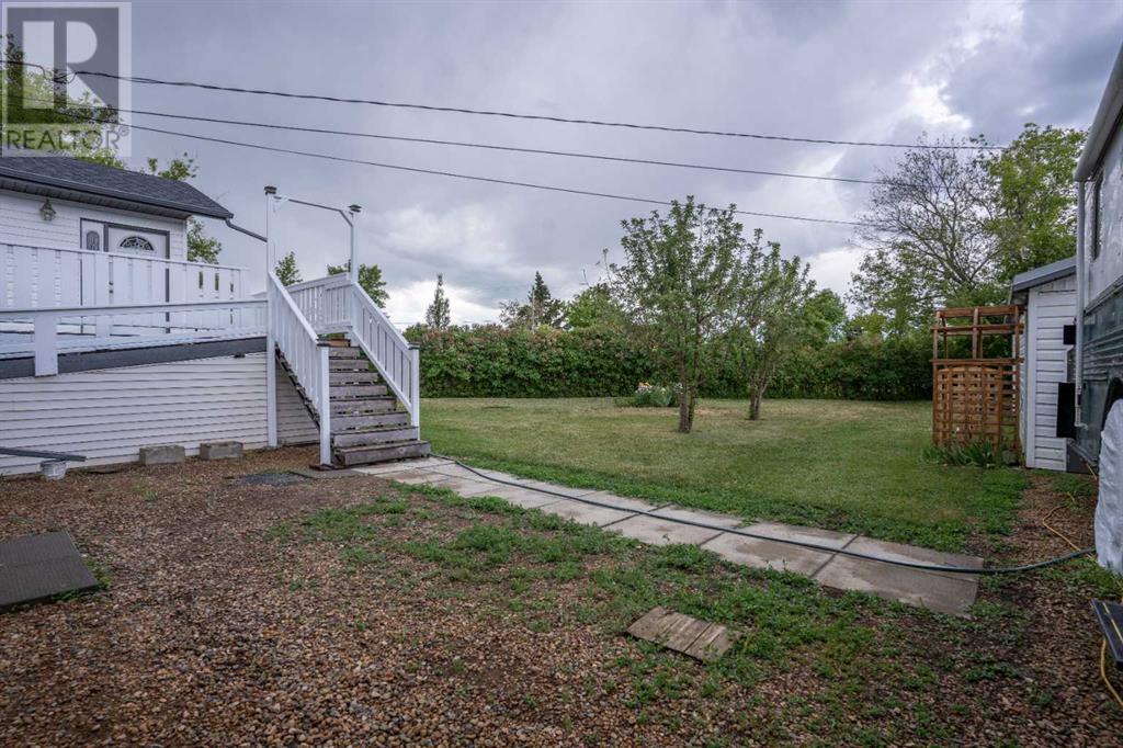 4602 51 Street, Forestburg, Alberta  T0B 1N0 - Photo 3 - A2143791