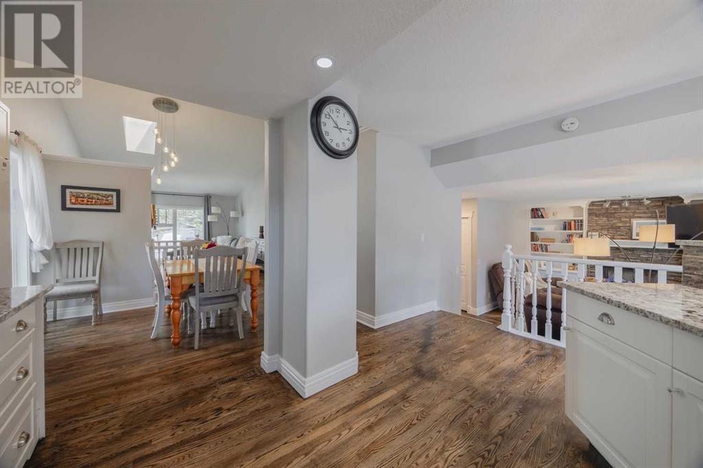 51 Mckinley Place Se, Calgary, Alberta  T2X 1T9 - Photo 10 - A2226104