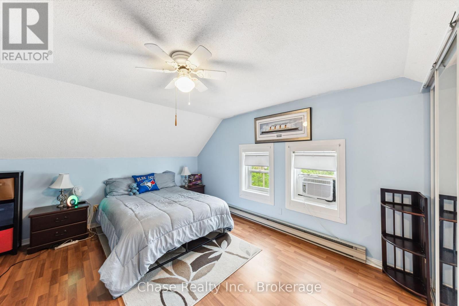 746 Sixth Avenue, Tay, Ontario  L0K 1R0 - Photo 26 - S12187183
