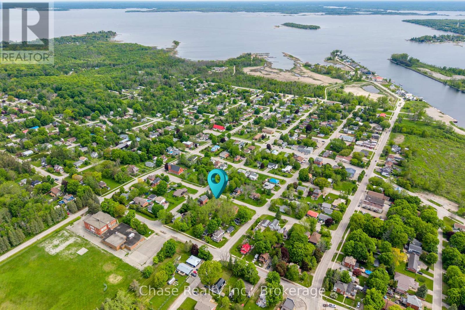 746 Sixth Avenue, Tay, Ontario  L0K 1R0 - Photo 44 - S12187183