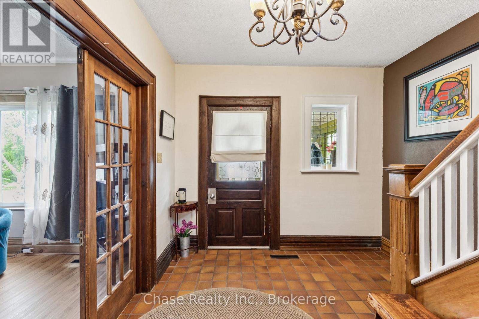 746 Sixth Avenue, Tay, Ontario  L0K 1R0 - Photo 6 - S12187183
