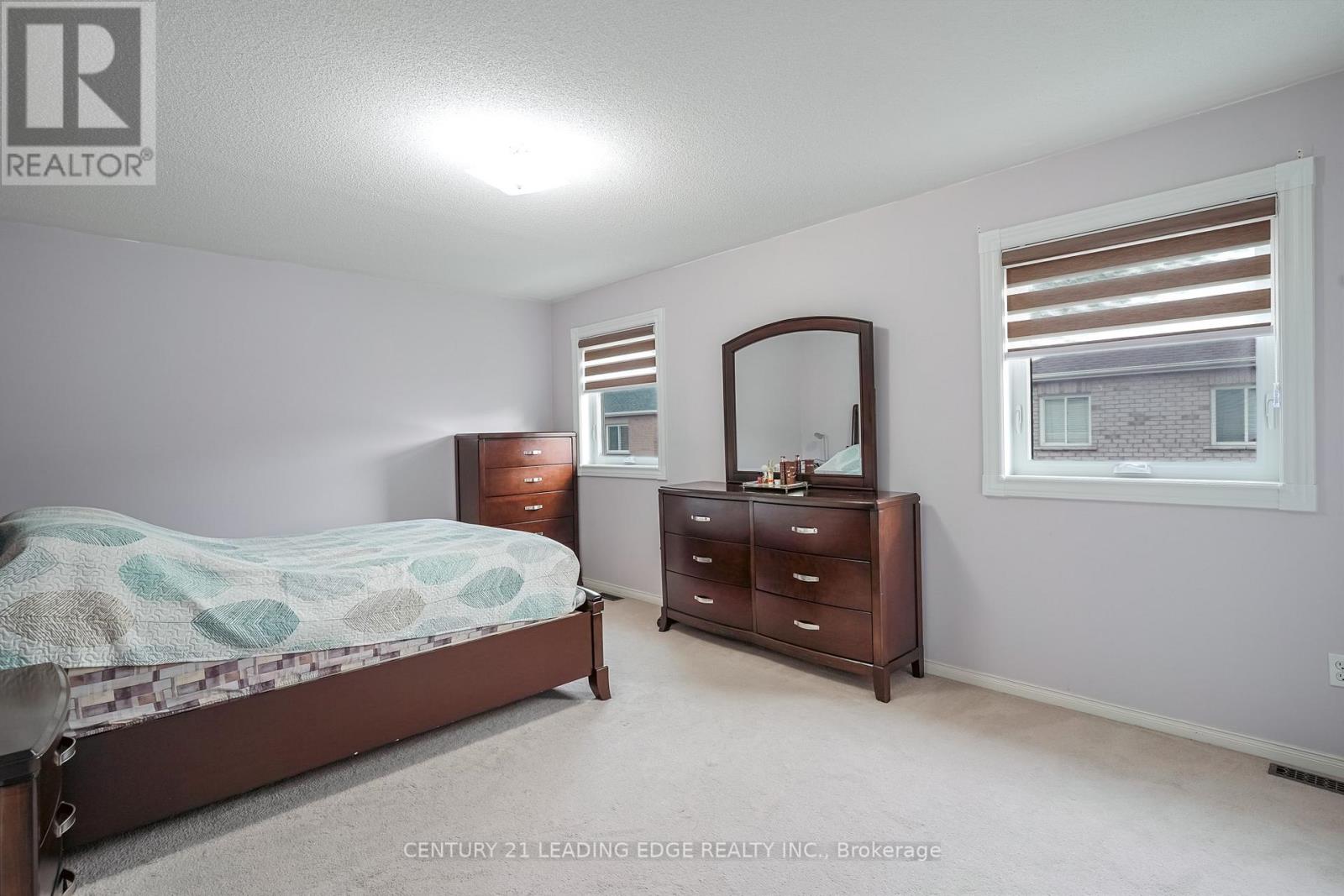 14 Galveston Crescent, Brampton (Fletcher's Meadow), Ontario  L7A 3R7 - Photo 28 - W12183399
