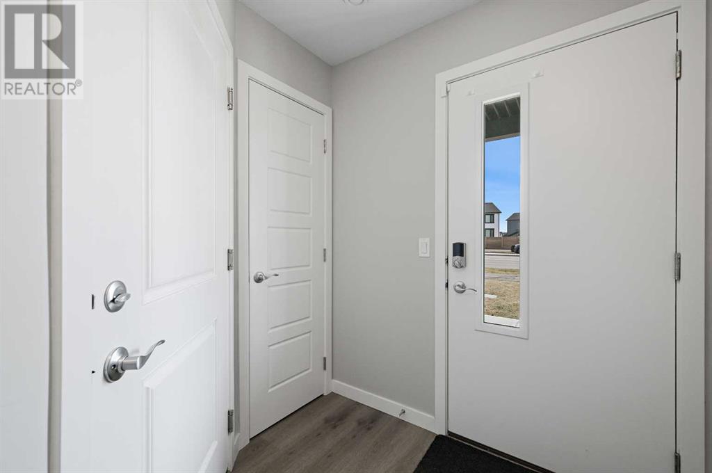Property at 376 210 Avenue SW image 2