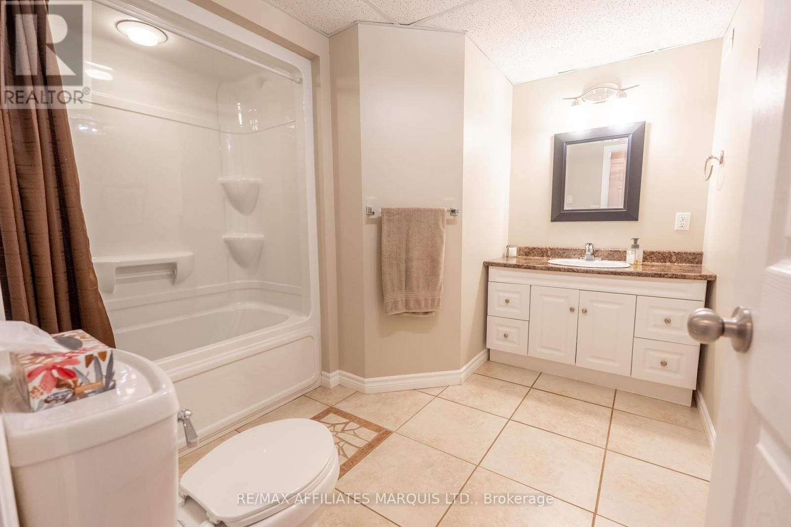 18608 Grandview Crescent, South Glengarry, Ontario  K0C 2J0 - Photo 31 - X12187184