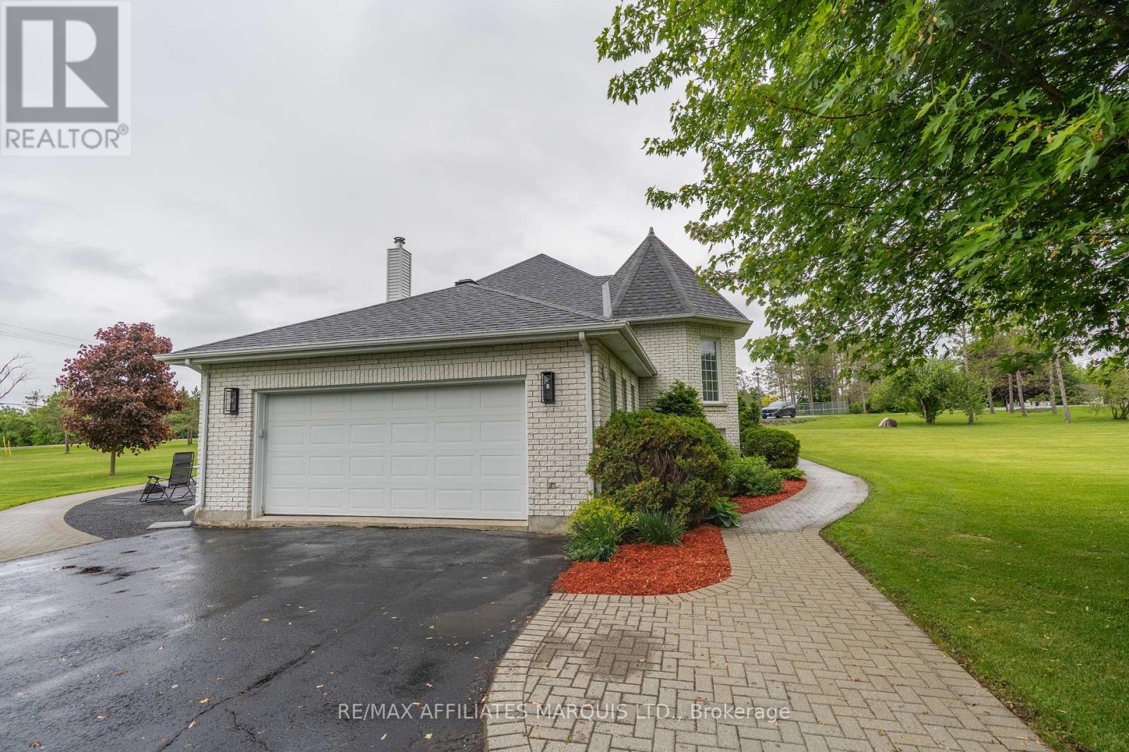 18608 Grandview Crescent, South Glengarry, Ontario  K0C 2J0 - Photo 36 - X12187184