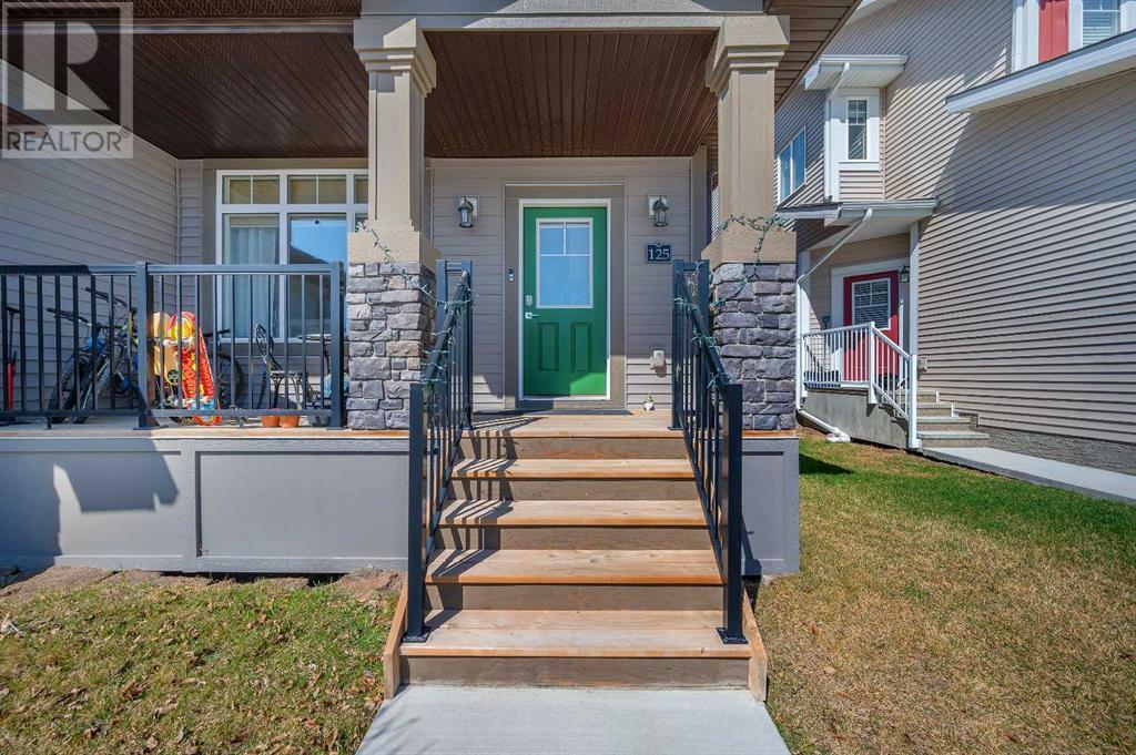 125 Heartland Street, Cochrane, Alberta  T4C 2P8 - Photo 2 - A2226117