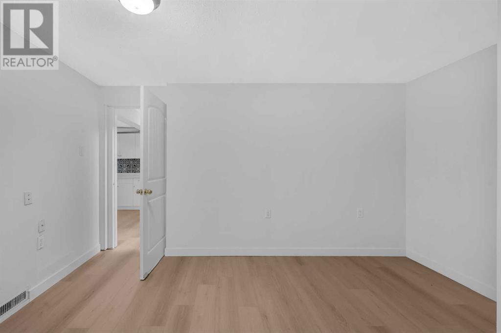 262 Martinwood Place Ne, Calgary, Alberta  T3J 3H6 - Photo 30 - A2210114
