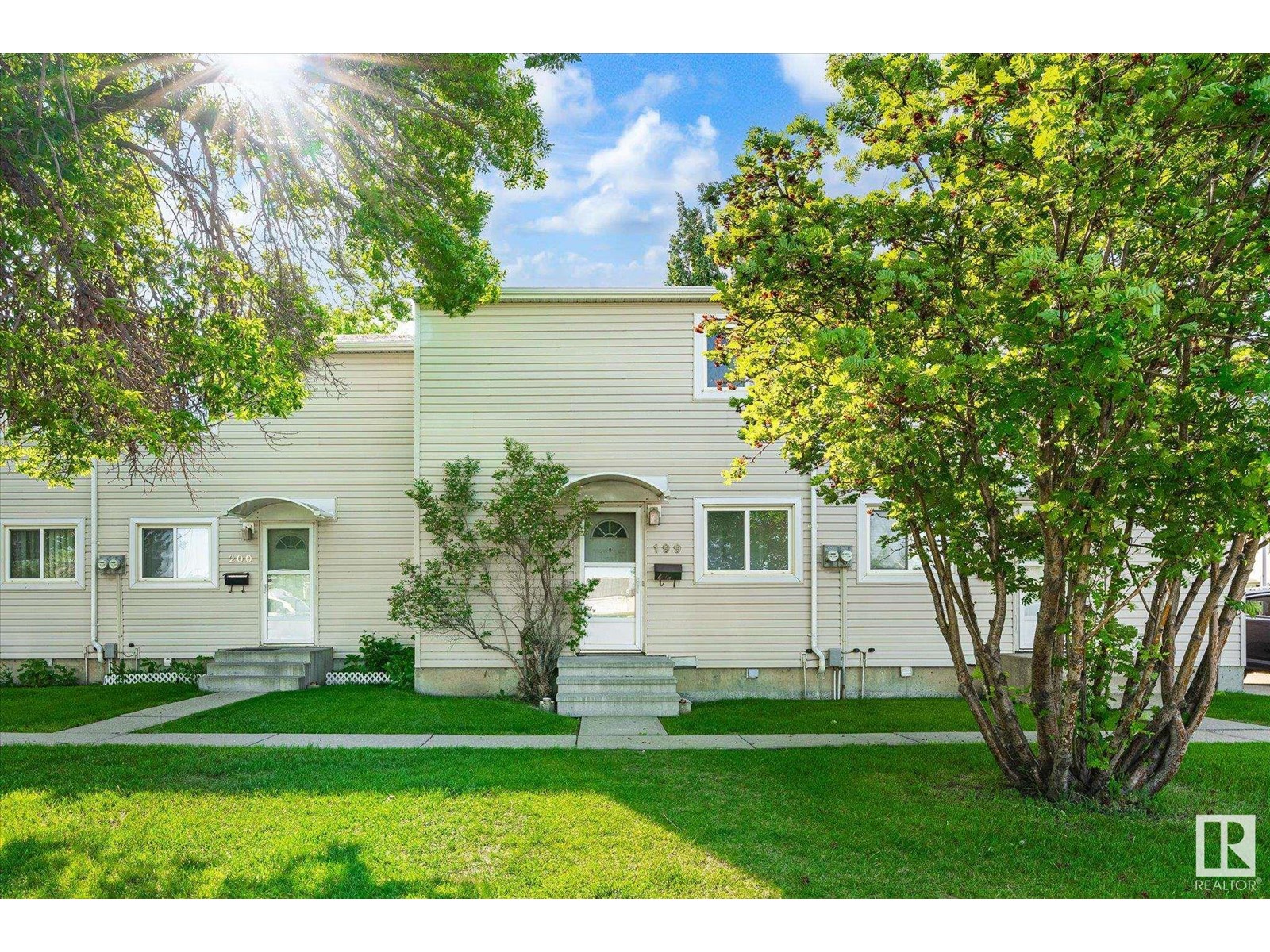 199 Centennial Co Nw, Edmonton, Alberta  T5P 0V4 - Photo 1 - E4439769