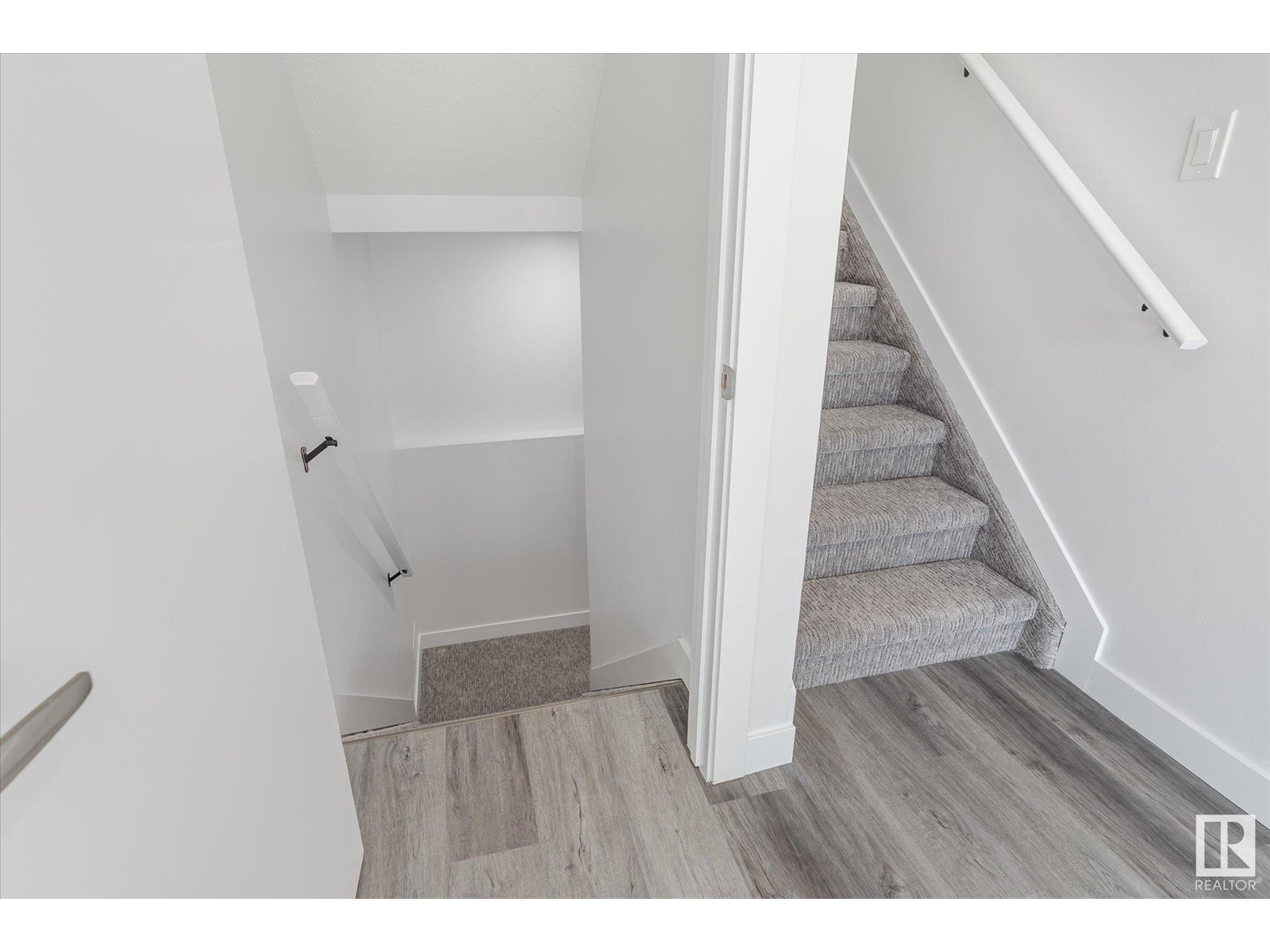 199 Centennial Co Nw, Edmonton, Alberta  T5P 0V4 - Photo 16 - E4439769