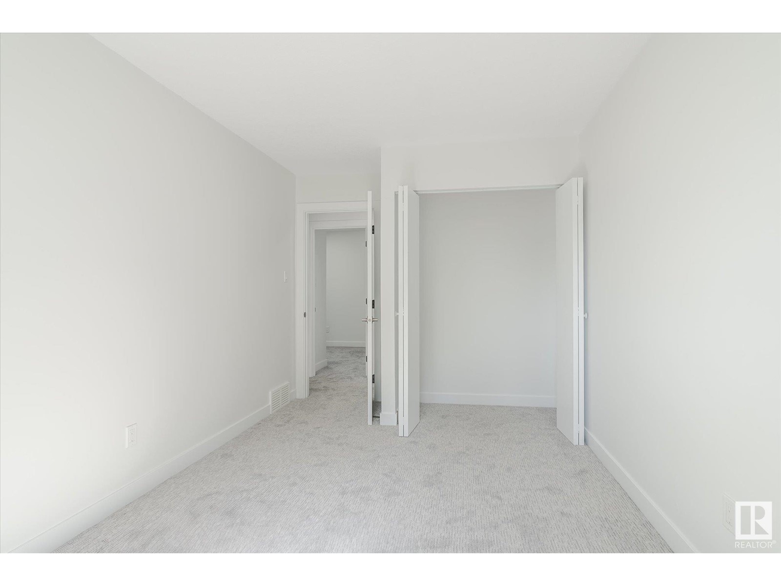 199 Centennial Co Nw, Edmonton, Alberta  T5P 0V4 - Photo 21 - E4439769