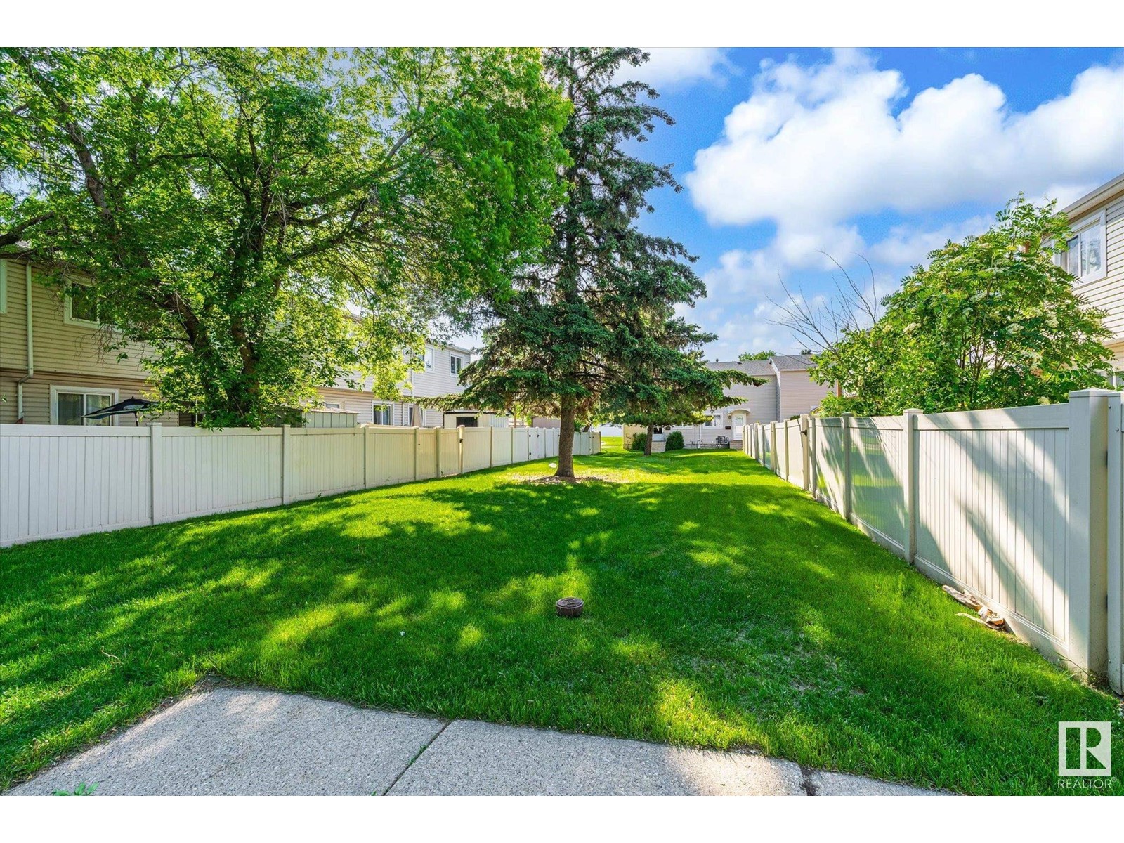 199 Centennial Co Nw, Edmonton, Alberta  T5P 0V4 - Photo 37 - E4439769