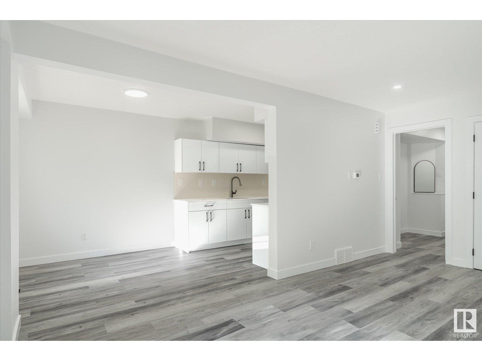 199 Centennial Co Nw, Edmonton, Alberta  T5P 0V4 - Photo 5 - E4439769