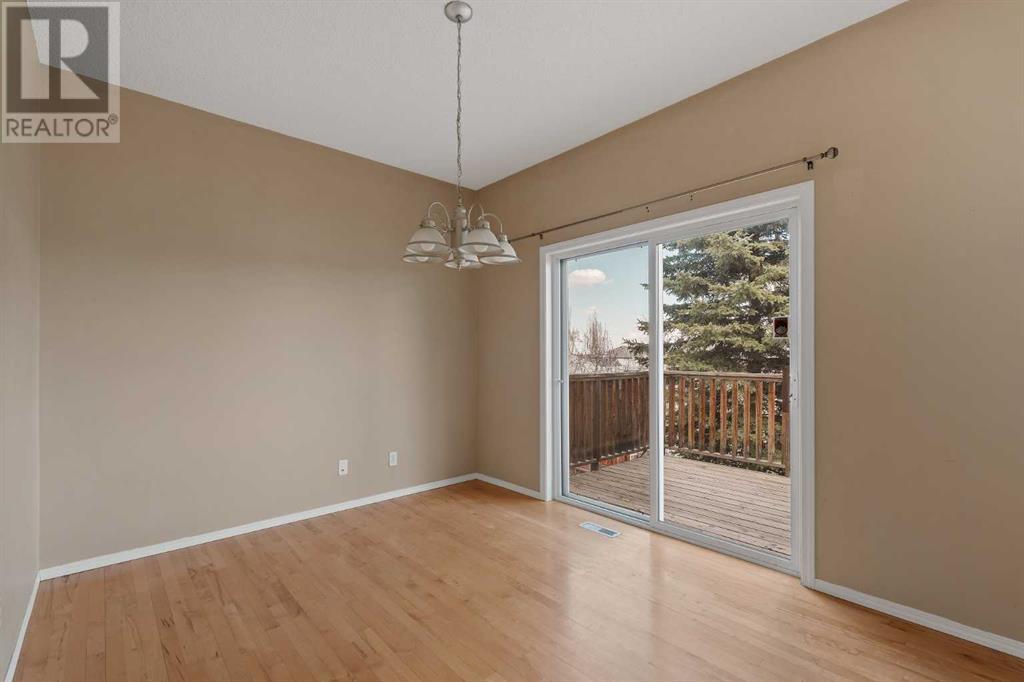 32 Bridlewood View Sw, Calgary, Alberta  T2Y 3X7 - Photo 13 - A2213733