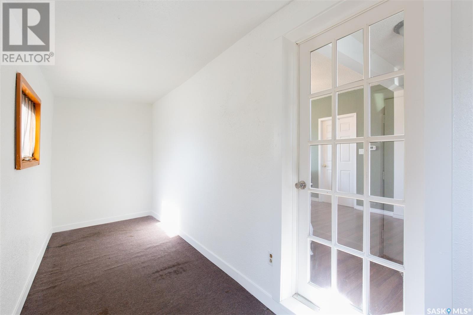 Property at 1109 9th AVENUE NW image 3