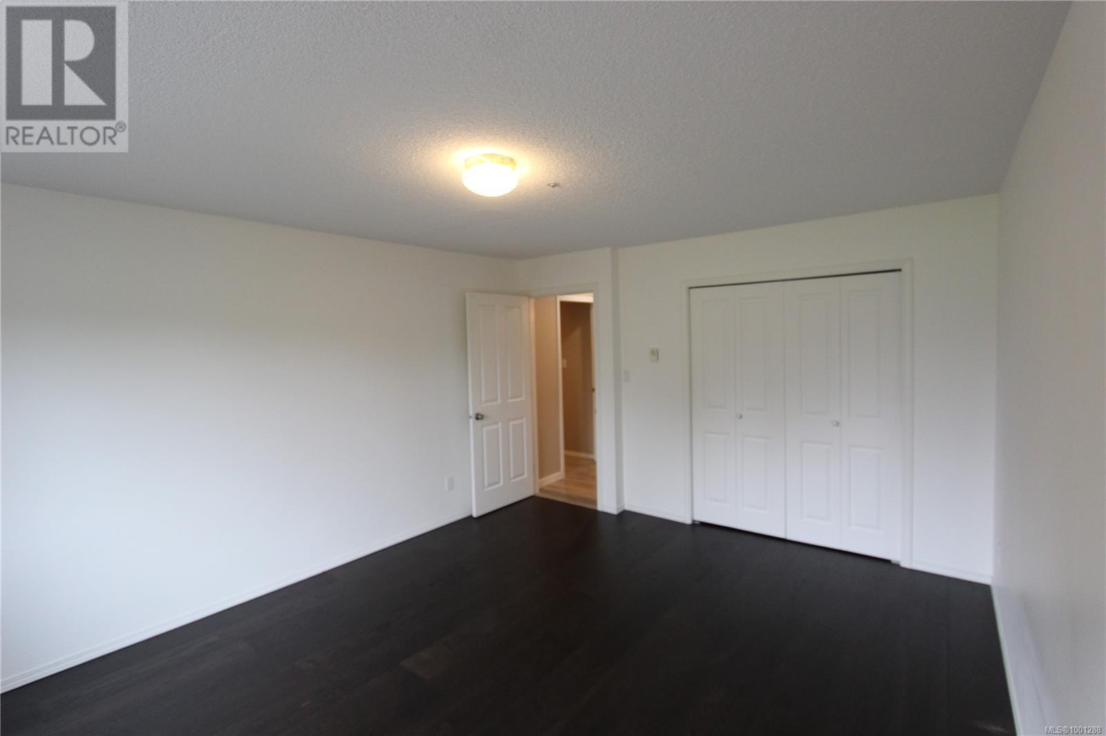 103 335 Hirst Ave W, Parksville, British Columbia  V9P 1K4 - Photo 12 - 1001288