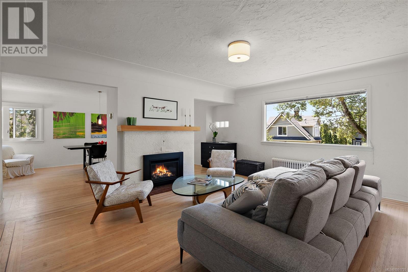 Property at 2831 Blackwood St image 3