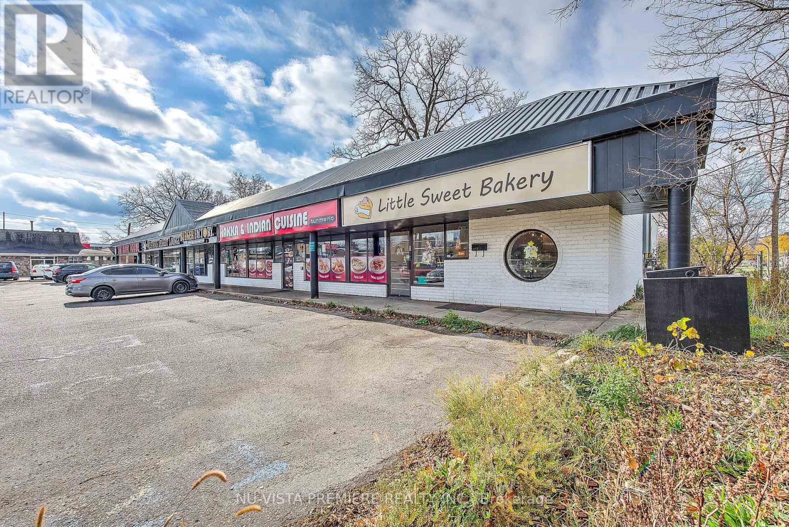 5 - 276 Wharncliffe Road, London North (North N), Ontario  N6H 2C3 - Photo 3 - X12187217