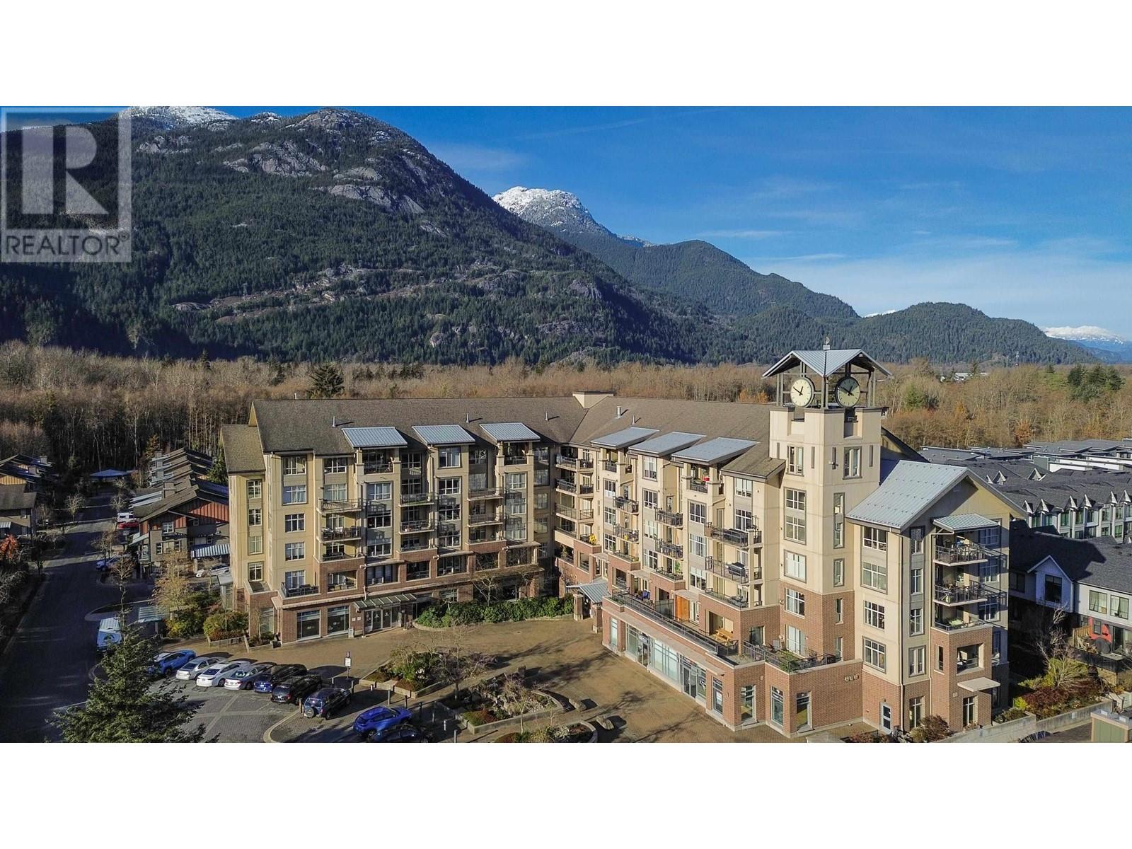 320 1211 VILLAGE GREEN WAY, Squamish, British Columbia