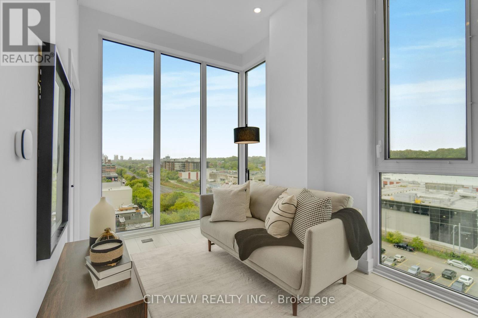 Ph5 - 500 Dupont Street, Toronto, Ontario  M6G 1Y7 - Photo 10 - C12187215