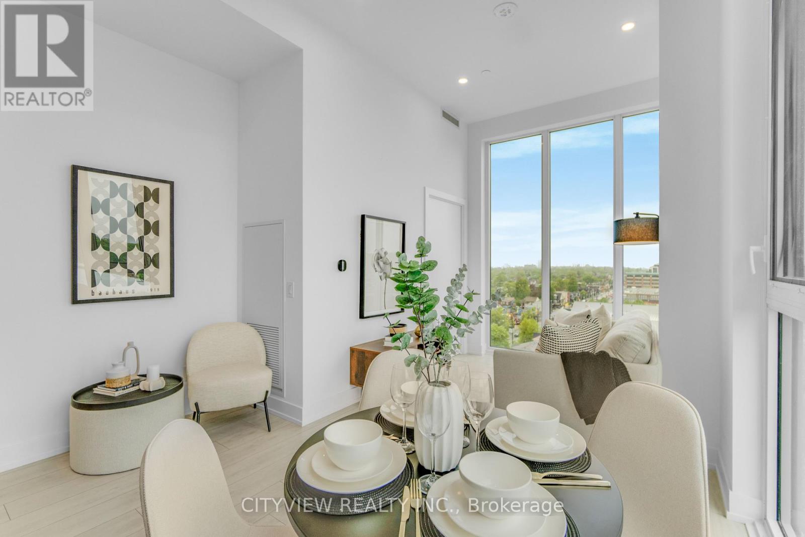 Ph5 - 500 Dupont Street, Toronto, Ontario  M6G 1Y7 - Photo 9 - C12187215