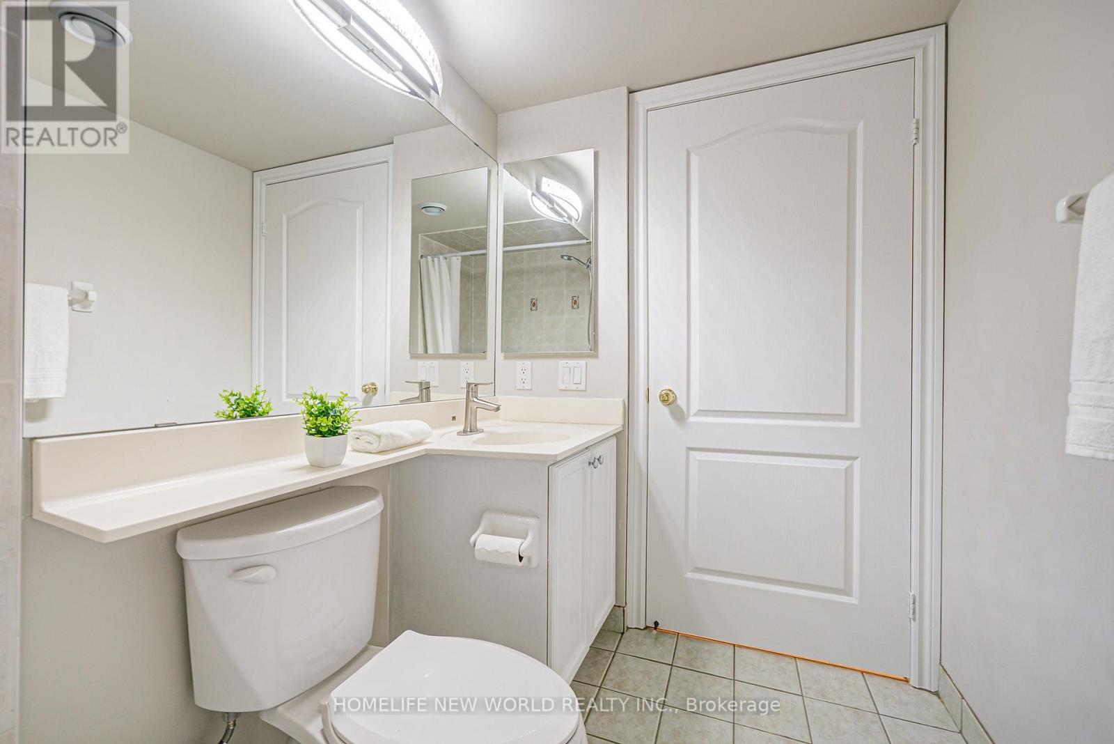 1716 - 18 Sommerset Way, Toronto (Willowdale East), Ontario  M2N 6X5 - Photo 30 - C12187216