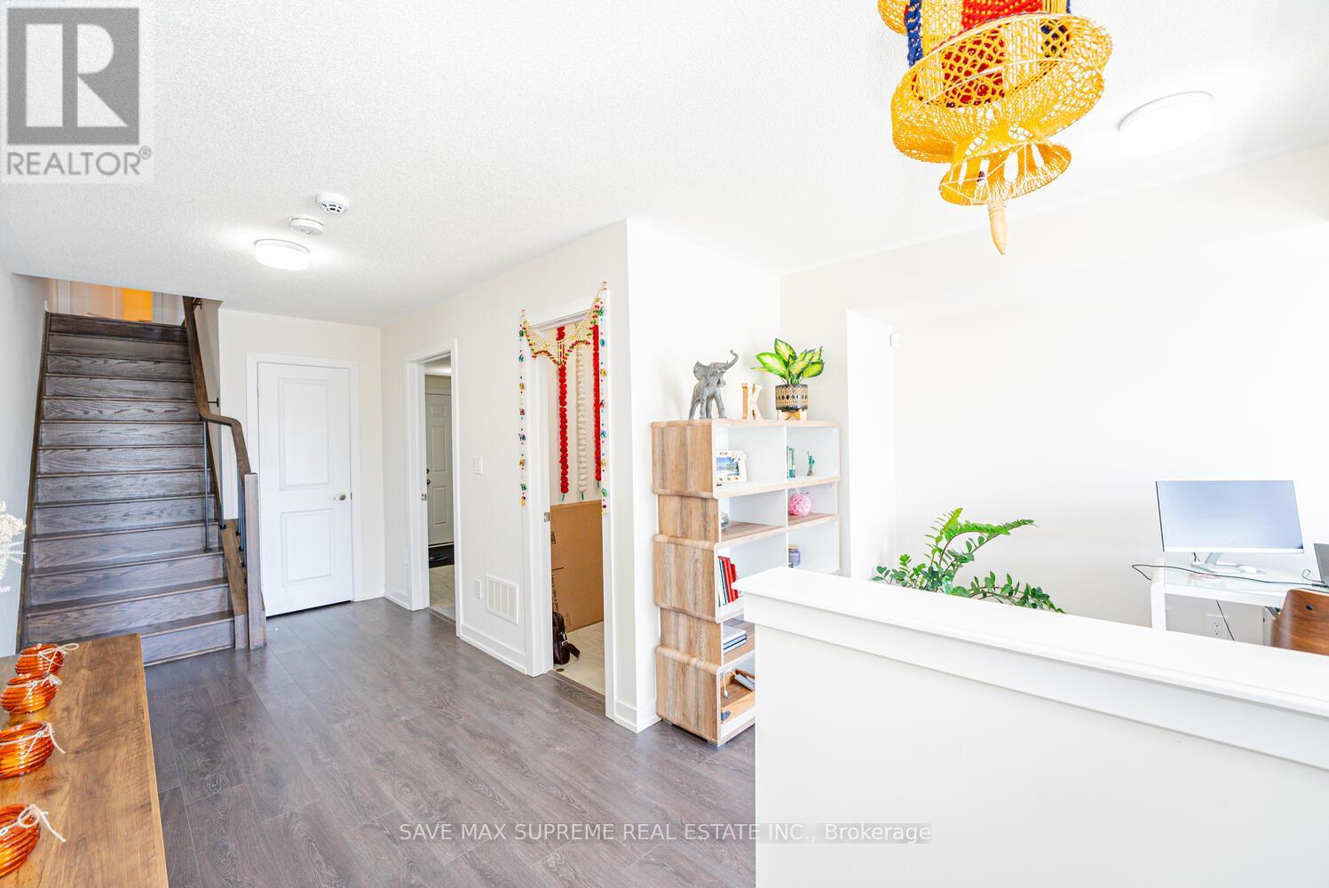 2638 Castlegate Crossing Crossing, Pickering (Duffin Heights), Ontario  L1X 0H8 - Photo 14 - E12187209