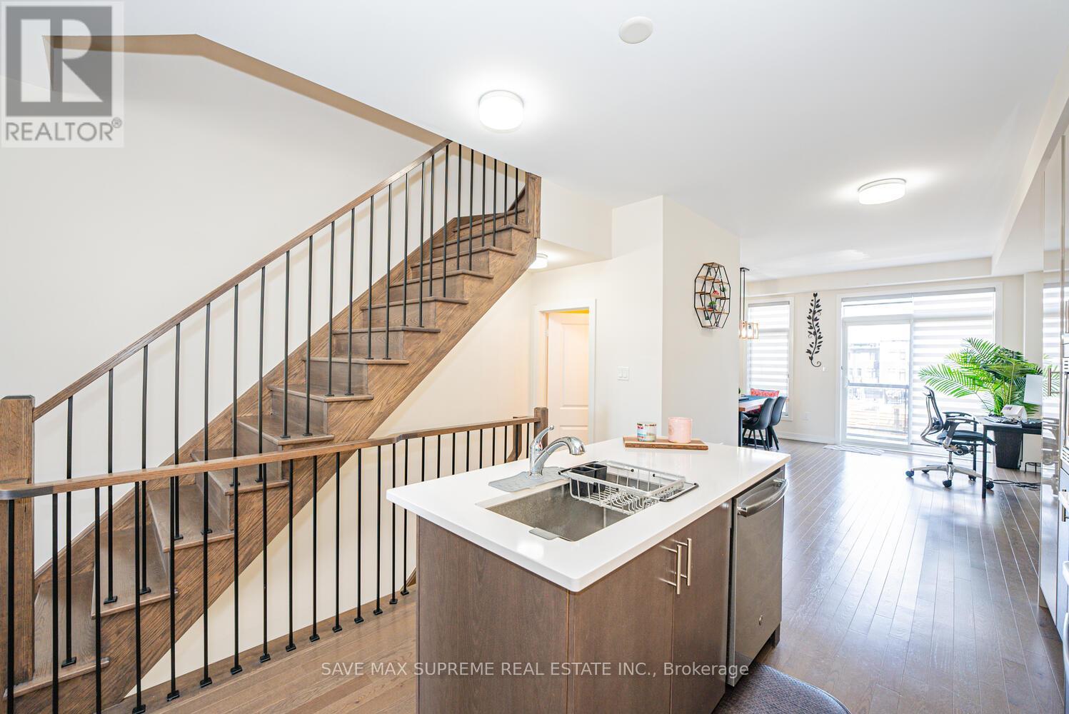 2638 Castlegate Crossing Crossing, Pickering (Duffin Heights), Ontario  L1X 0H8 - Photo 20 - E12187209
