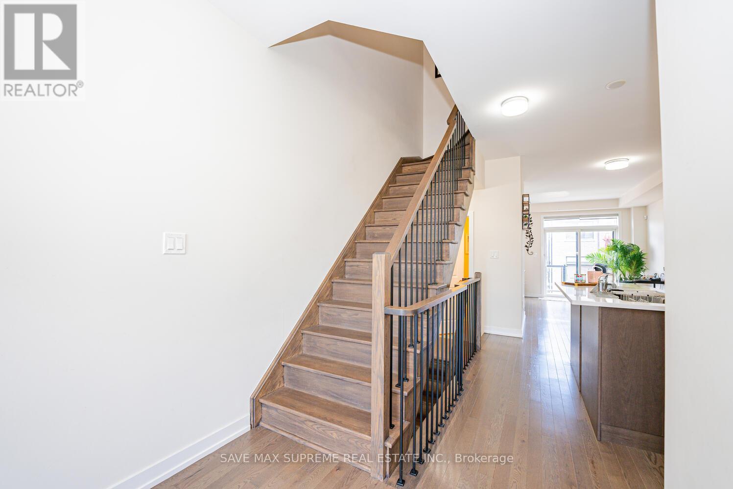 2638 Castlegate Crossing Crossing, Pickering (Duffin Heights), Ontario  L1X 0H8 - Photo 34 - E12187209