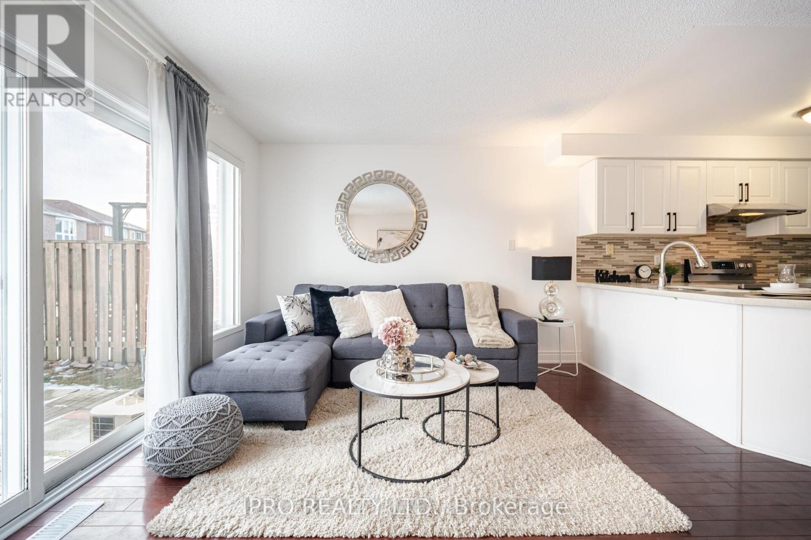 5410 Sweetgrass Gate, Mississauga (East Credit), Ontario  L5V 2N2 - Photo 12 - W12187201
