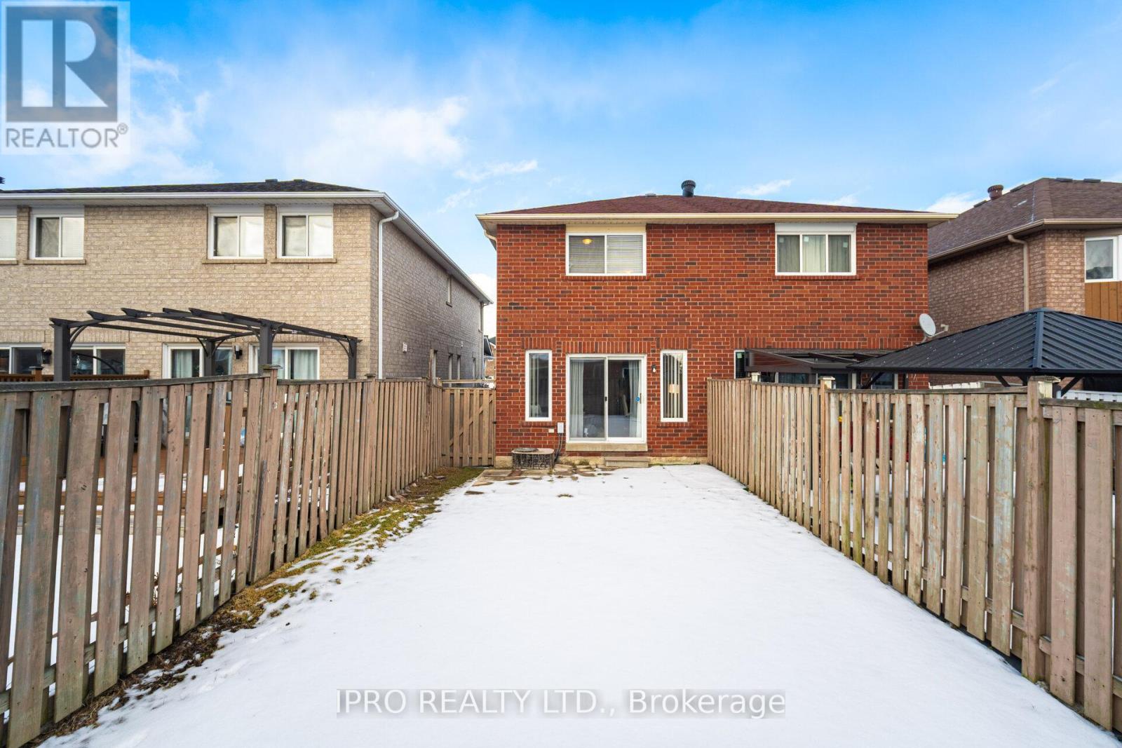 5410 Sweetgrass Gate, Mississauga (East Credit), Ontario  L5V 2N2 - Photo 35 - W12187201
